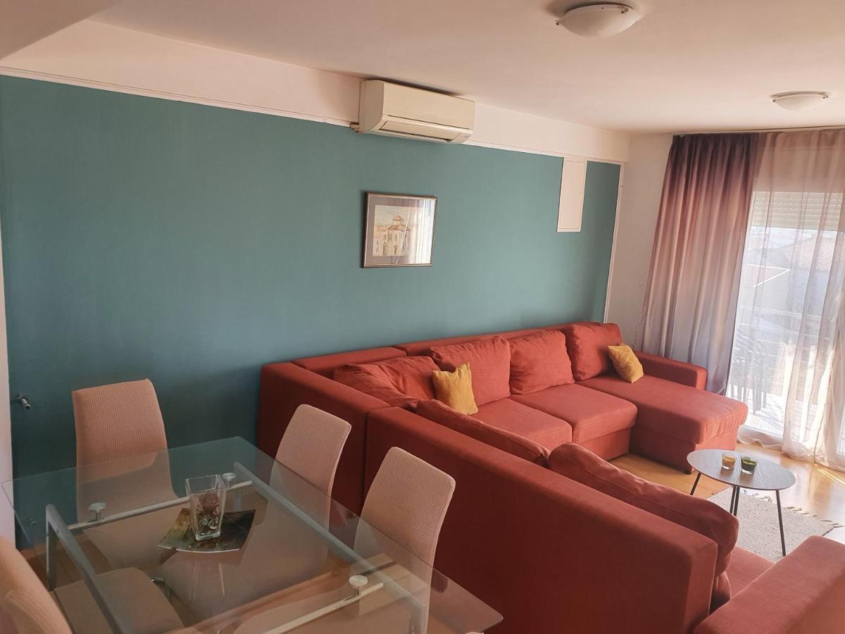 Cozy Two-Bedroom Apartment Zadar Exterior photo